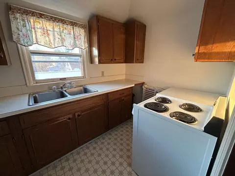 215 S 5th St, Montevideo, MN 56265