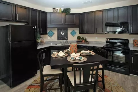 607 John Tyler Cir, Harrisonburg, VA 22801