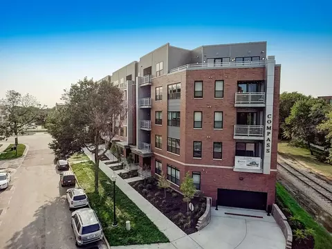 622 W Wilson St, Madison, WI 53703