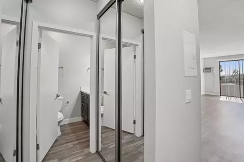 8525 Tobias Ave, Los Angeles, CA 91402 photo 35