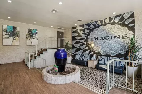 8525 Tobias Ave, Los Angeles, CA 91402 photo 6