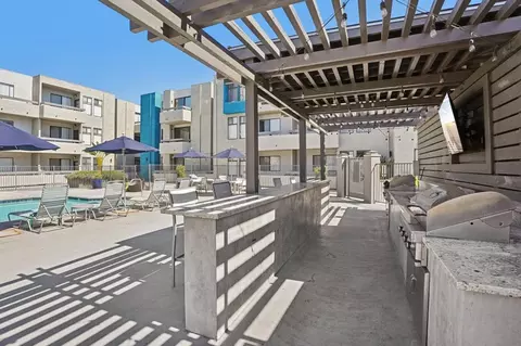 8525 Tobias Ave, Los Angeles, CA 91402 photo 8