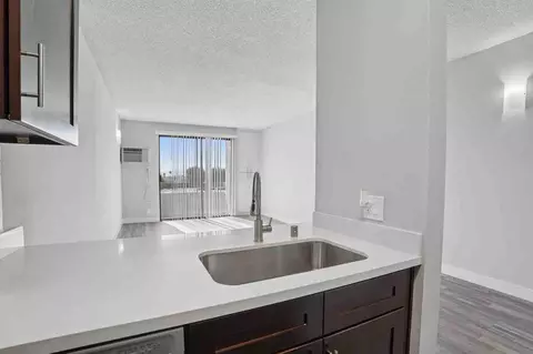 8525 Tobias Ave, Los Angeles, CA 91402 photo 43