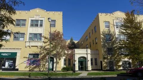 3955 N Lamon Ave, Chicago, IL 60641