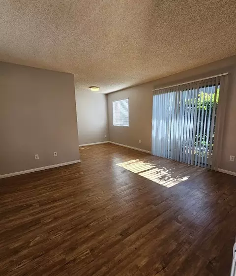 1051 Del Mar Ave, Chula Vista, CA 91911