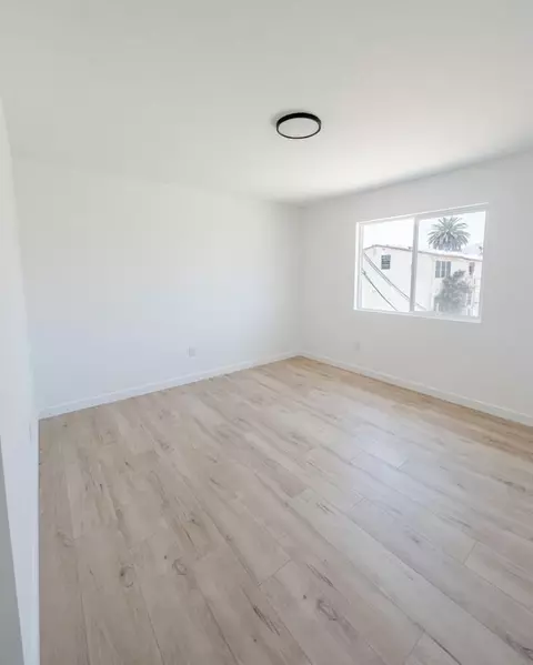 4236 Burns Ave, Los Angeles, CA 90029