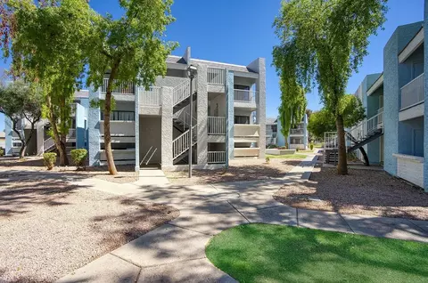 3221 W El Camino Dr, Phoenix, AZ 85051 photo 14