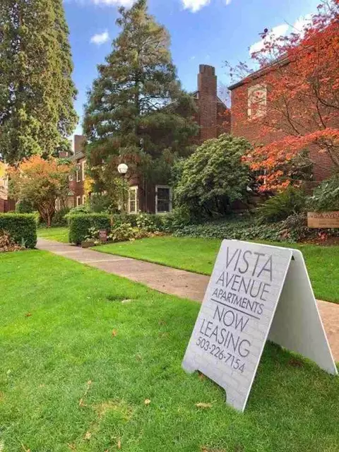 810 SW Vista Ave, Portland, OR 97205