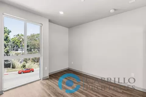 3093 Broadway, San Diego, CA 92102