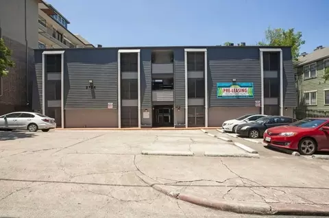 2704 Salado St, Austin, TX 78705