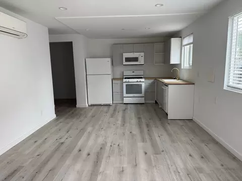 5806 Camerford Ave, Los Angeles, CA 90038