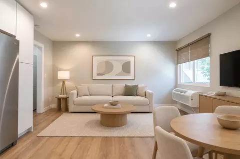 5635 Monte Vista St, Los Angeles, CA 90042