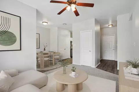 971 E Sanford St, Arlington, TX 76011 photo 3