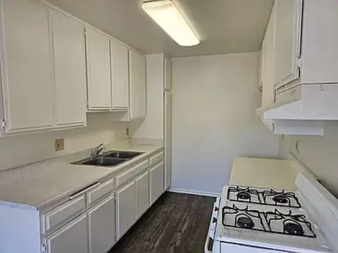 7892 1st St, Stanton, CA 90680 photo 7