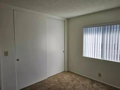 7892 1st St, Stanton, CA 90680 photo 10