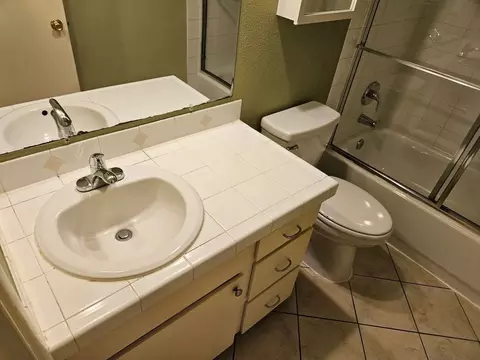 540 Polk St, Eugene, OR 97402 photo 5