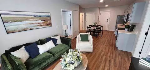22 Green St, Somersworth, NH 03878