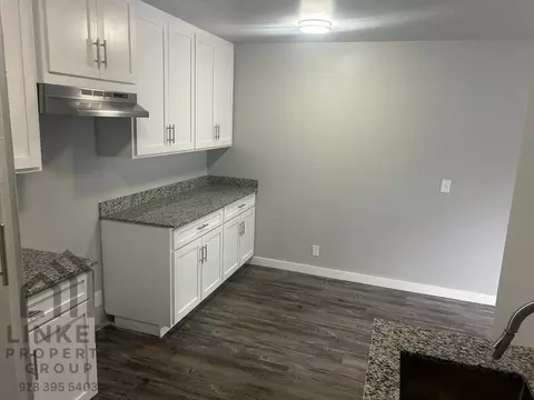 3326 E Marshall St, Tulsa, OK 74115 photo 4