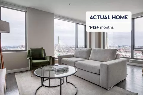 8 Whittier Pl, Boston, MA 02114