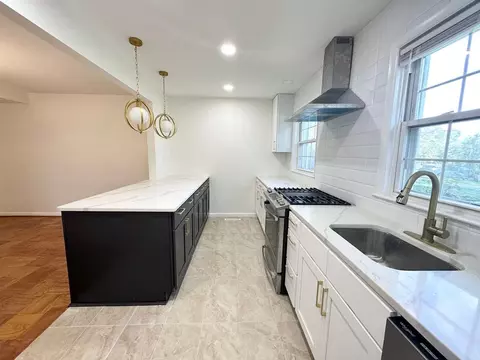 100 E Melrose Ave, Baltimore, MD 21212