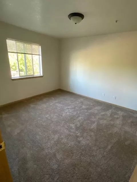 2948 W Powell Blvd, Gresham, OR 97030 photo 38