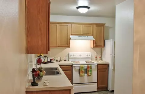 2948 W Powell Blvd, Gresham, OR 97030 photo 7