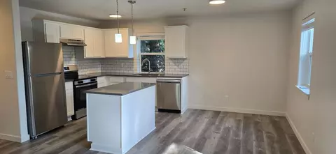 2948 W Powell Blvd, Gresham, OR 97030 photo 2