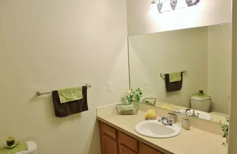 2948 W Powell Blvd, Gresham, OR 97030 photo 29