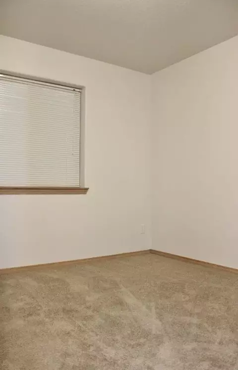 2948 W Powell Blvd, Gresham, OR 97030 photo 13