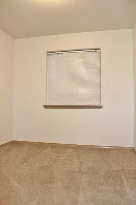 2948 W Powell Blvd, Gresham, OR 97030 photo 16