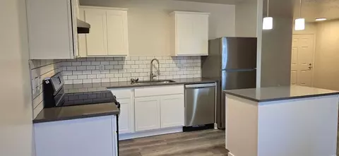 2948 W Powell Blvd, Gresham, OR 97030 photo 26