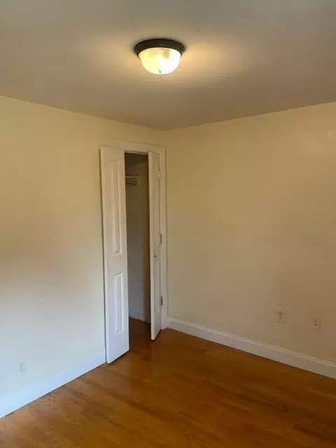 1927 Carrington St, Richmond, VA 23223