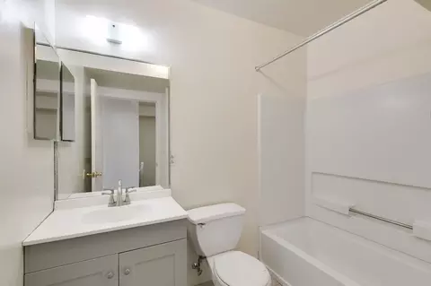 4007 Aspen St, Philadelphia, PA 19104