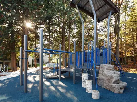 15606 NE 40th St #BLDG Z, Redmond, WA 98052 photo 30