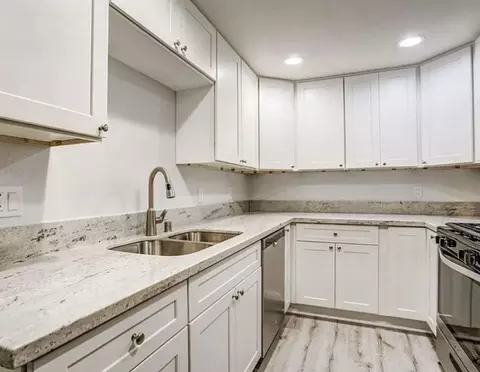 202 S Nevada St, Oceanside, CA 92054