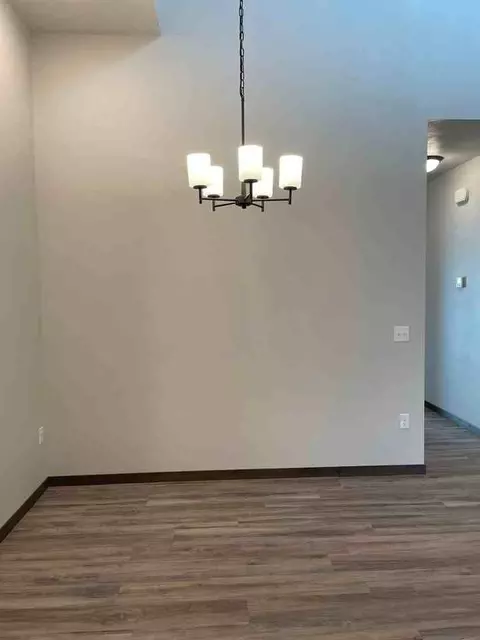 2410 E Copalis Pl, Sioux Falls, SD 57108 photo 3
