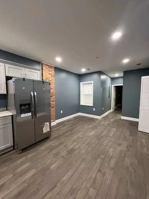 2020 Mcculloh St, Baltimore, MD 21217