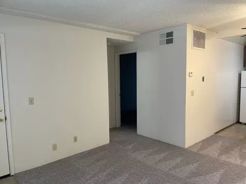 2421 I St, Sacramento, CA 95816