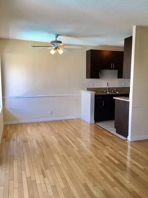 3711 Mentone Ave, Los Angeles, CA 90034