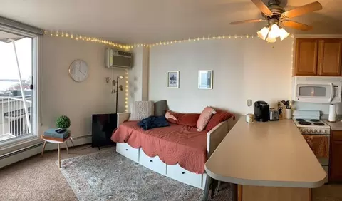 626 The Roundhouse, Madison, WI 53703