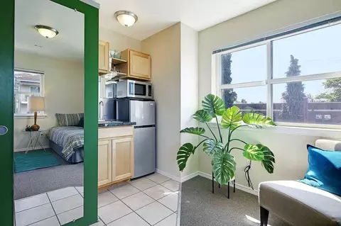 306 Summit Ave E, Seattle, WA 98102 photo 8