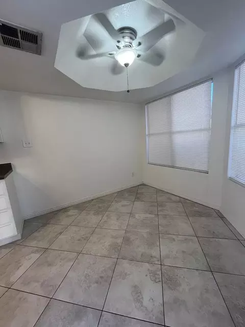 16818 N 56th St, Scottsdale, AZ 85254