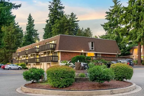 15309 NE 13th Pl, Bellevue, WA 98007 photo 25