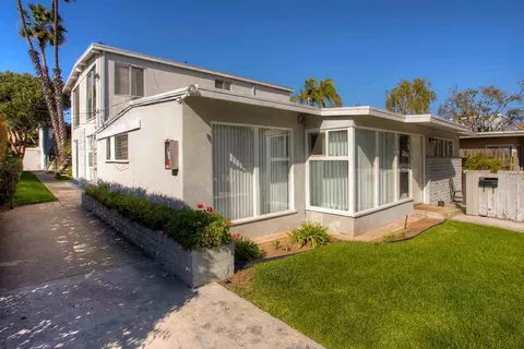 1536 Pacific Beach Dr, San Diego, CA 92109