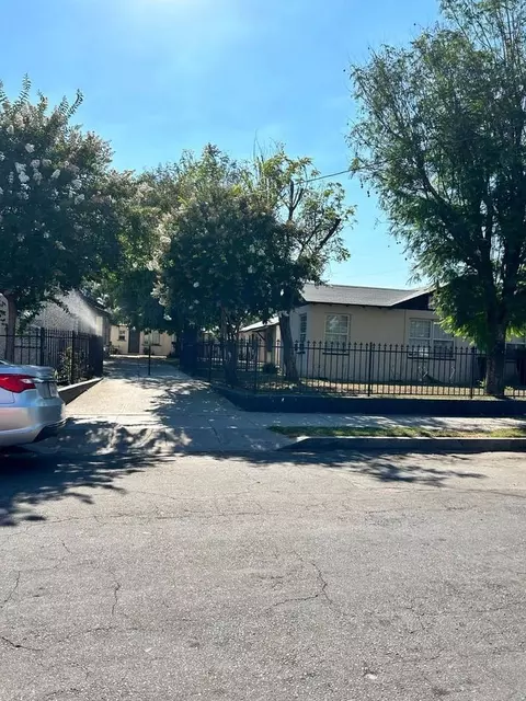 834 Davidson Ave, San Bernardino, CA 92411