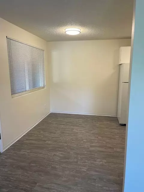 10619 E Riverside Dr, Bothell, WA 98011