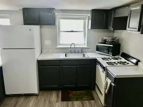 19 E Centre St, Baltimore, MD 21202