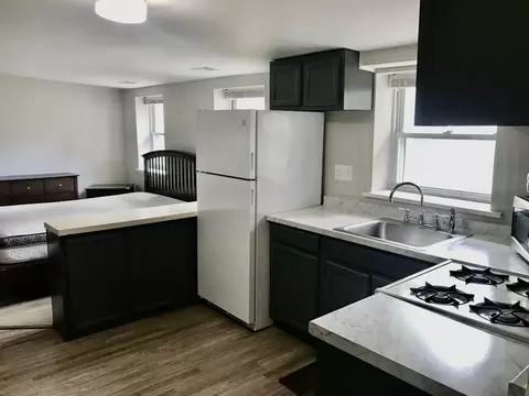 19 E Centre St, Baltimore, MD 21202 photo 2