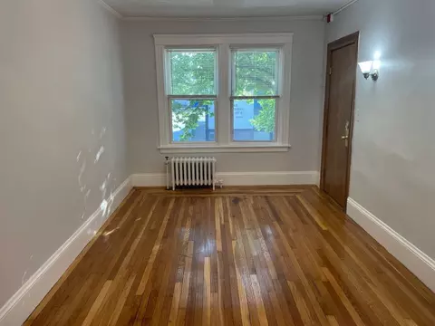 654 Elmwood Ave, Providence, RI 02907