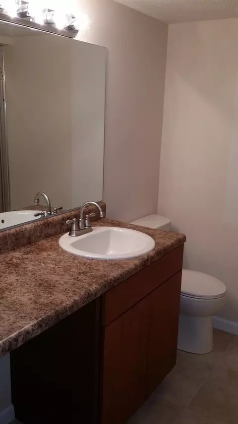 535 South 37th Street, Omaha, NE 68105 photo 29